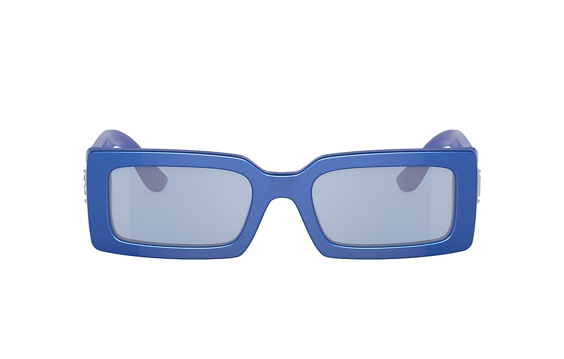 Blu